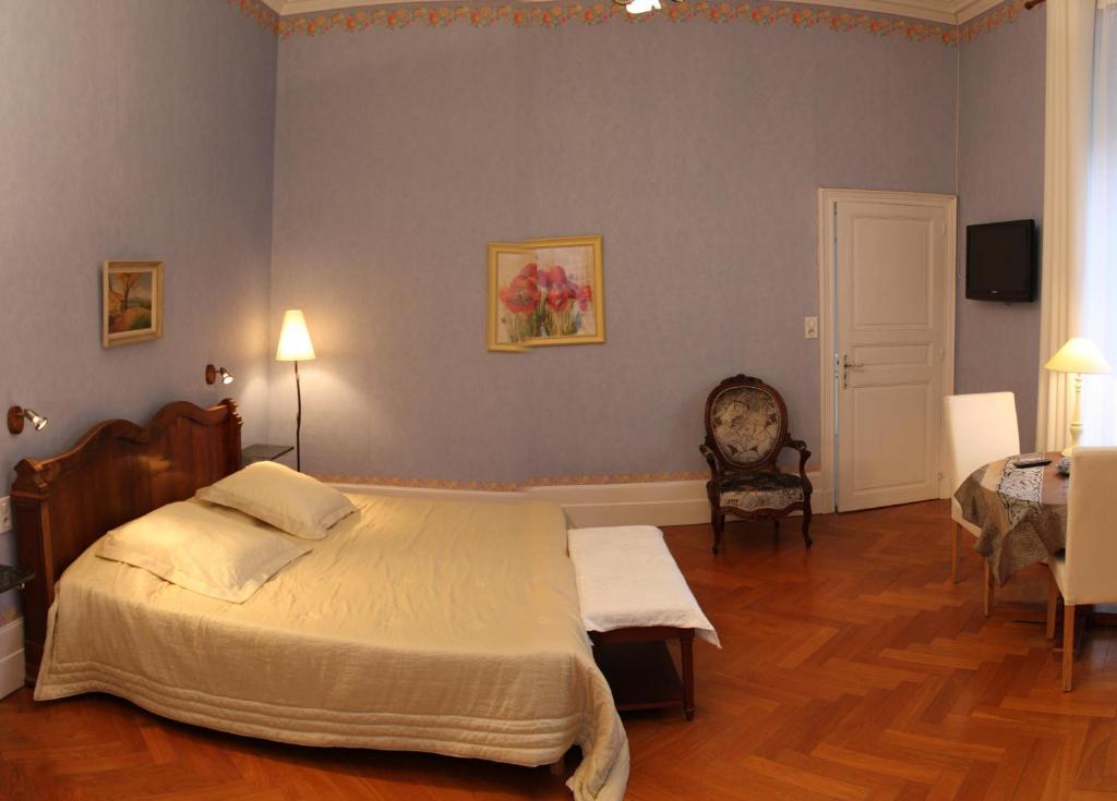 Chambres D'Hotes Chateau De Viviez Exterior foto